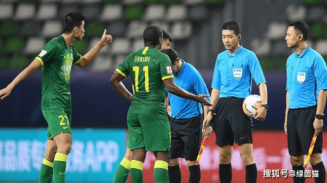  罗马客场遭遇门线悬案VAR判定引发争议  