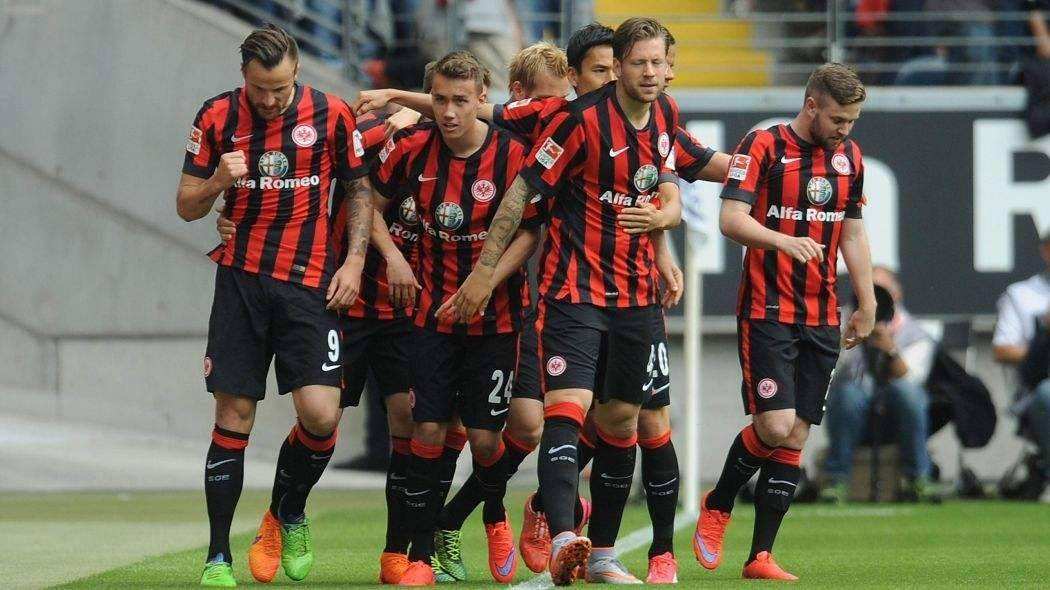  多特蒙德防线失误频出主场不敌沃尔夫斯堡  